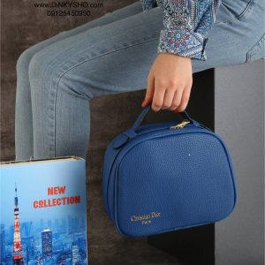 کیف آرایشی صندوقی برند Dior رنگ آبی کاربنی