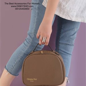 کیف آرایشی صندوقی برند Dior نسکافه ای
