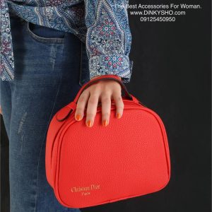 کیف آرایشی صندوقی برند Dior قرمز