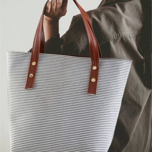 کیف دستی زنانه راه راه طوسی